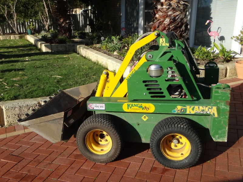 Mini Digger Hire Perth Dingo Hire Perth and Kanga Hire Perth.